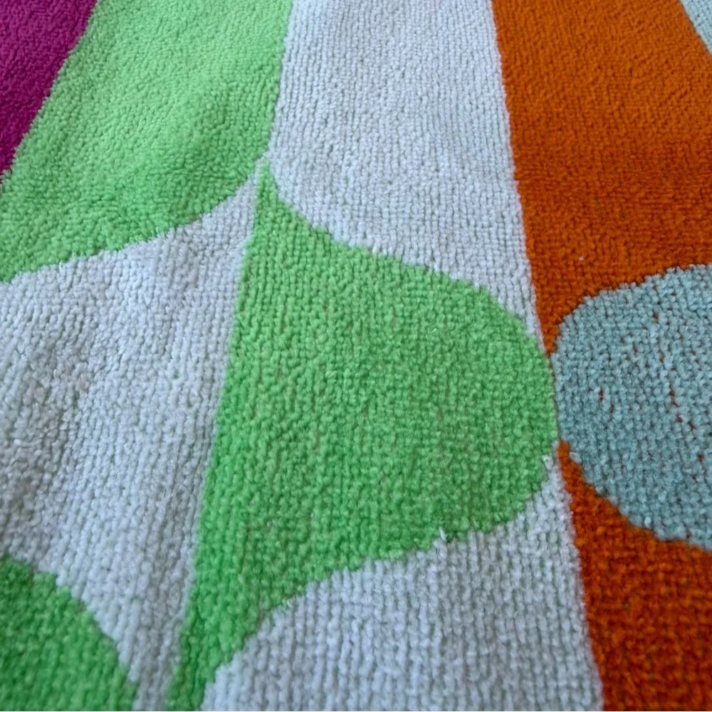 Costco Ogee Striped 100% Cotton Oversized Beach Towel Bright Colorful 39x66 GUC